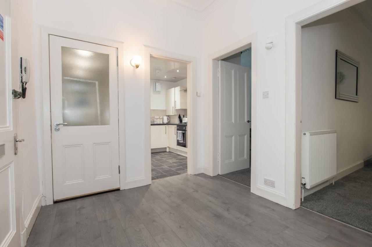 Maze Beach Getaway Apartment แอร์ ภายนอก รูปภาพ