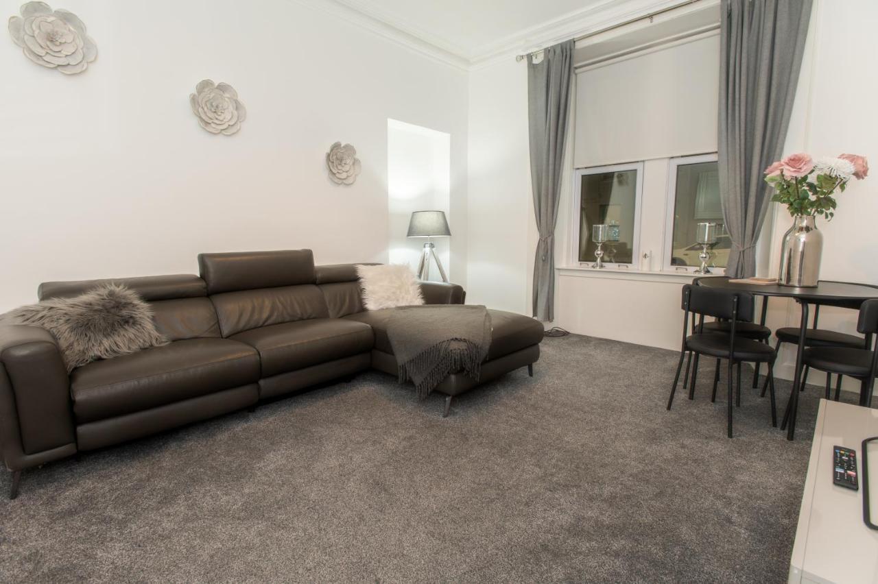 Maze Beach Getaway Apartment แอร์ ภายนอก รูปภาพ
